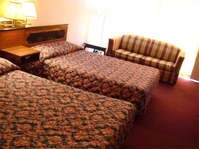 Gray Plaza Motel Benton Eksteriør bilde
